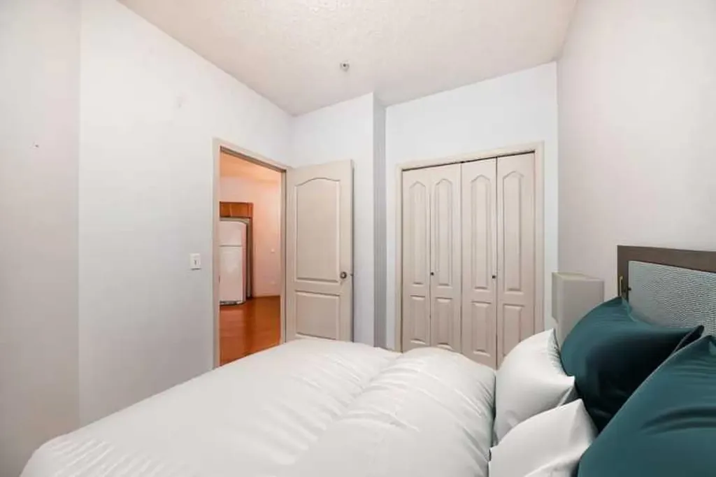 333 Riverfront Avenue SE Calgary AB T2G 5R1