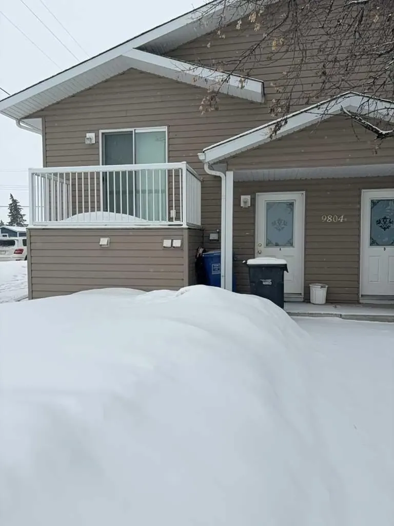 9804 99 Street Wembley AB T0H3S0