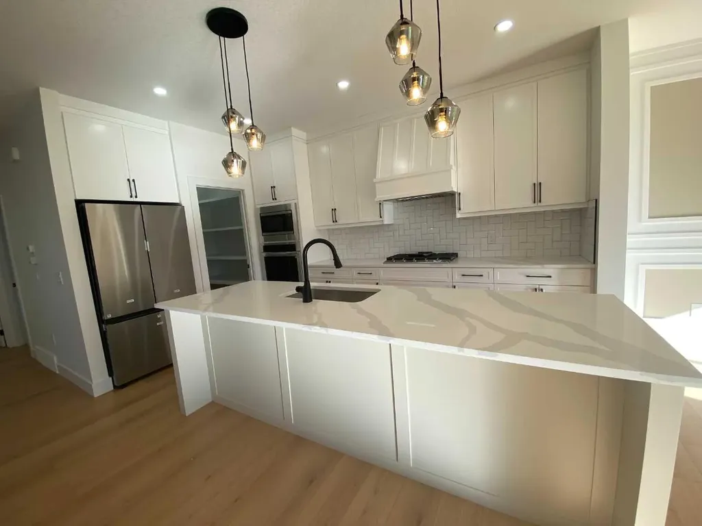 709 Mandalay Avenue NW Carstairs AB T0M 0N0