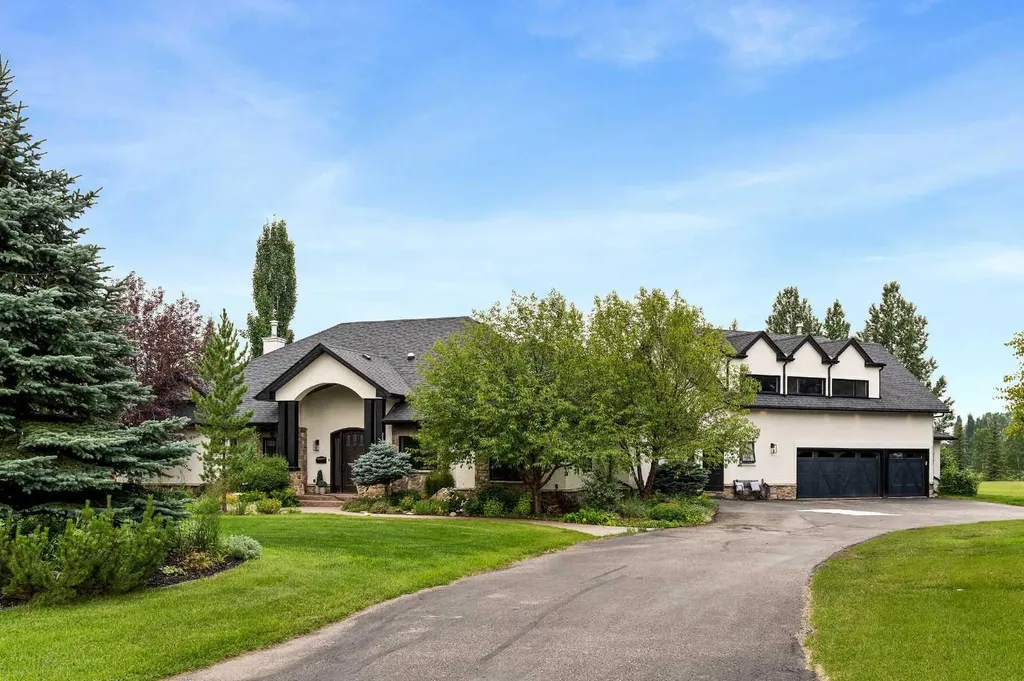 31 Sterling Springs Crescent Rural Rocky View County AB T3Z 3J6