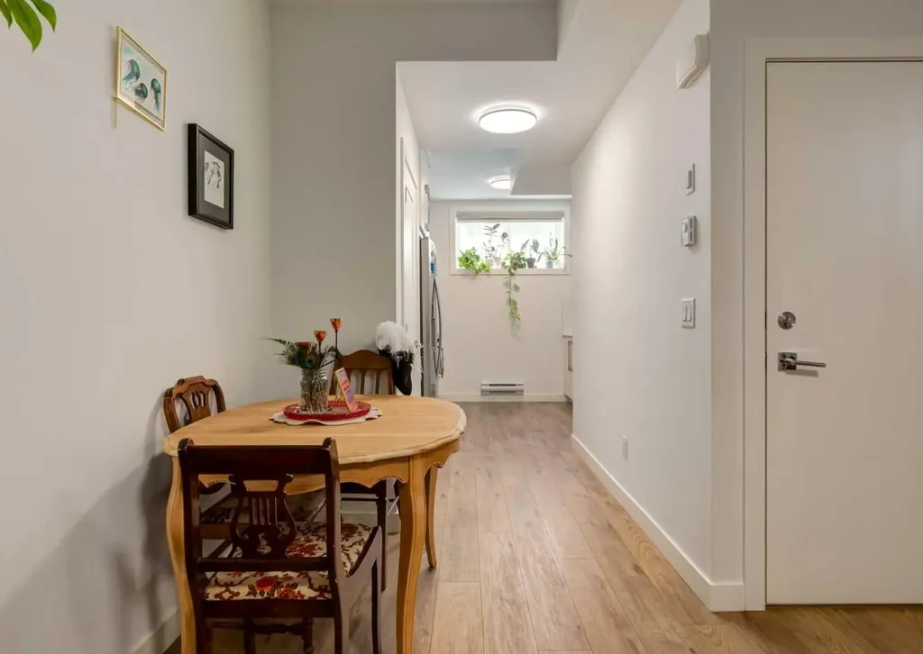 7386 202 Avenue SE Calgary AB T3S 0E7