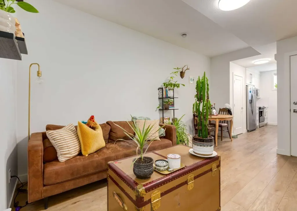 7386 202 Avenue SE Calgary AB T3S 0E7