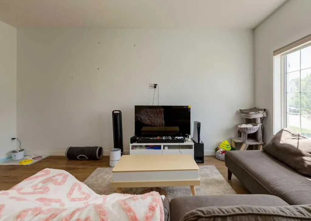 7386 202 Avenue SE Calgary AB T3S 0E7