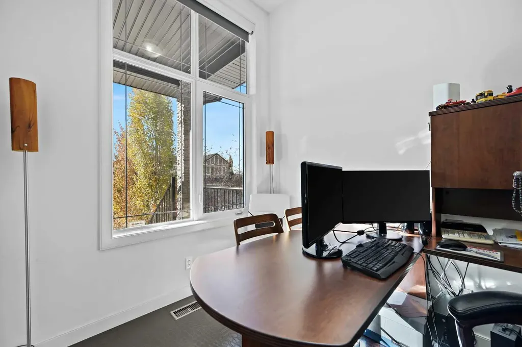 129 Springbluff Boulevard SW Calgary AB T3H 0N3