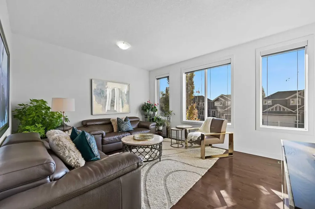 129 Springbluff Boulevard SW Calgary AB T3H 0N3
