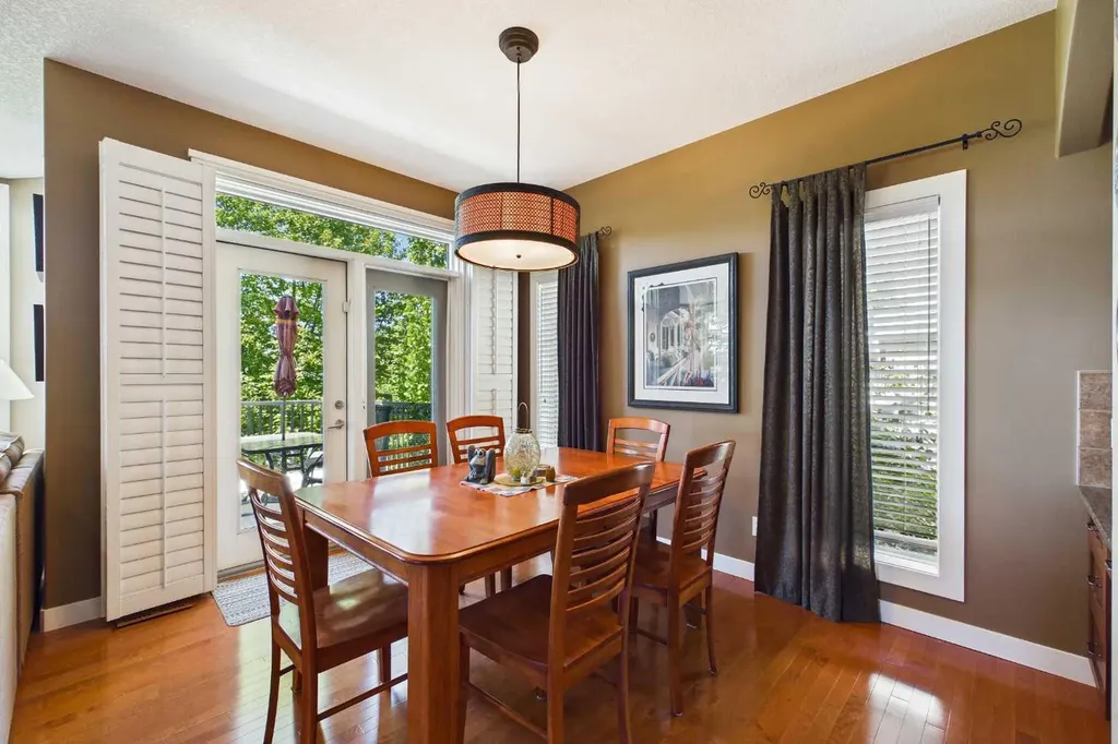 39 Tuscany Glen Place NW Calgary AB T3L 2T6