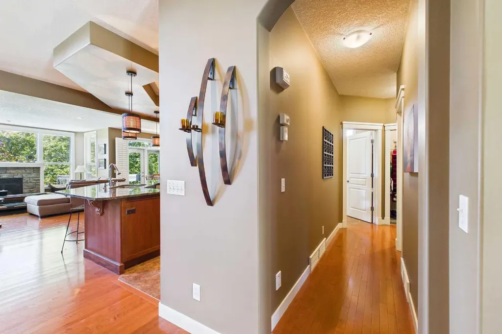 39 Tuscany Glen Place NW Calgary AB T3L 2T6