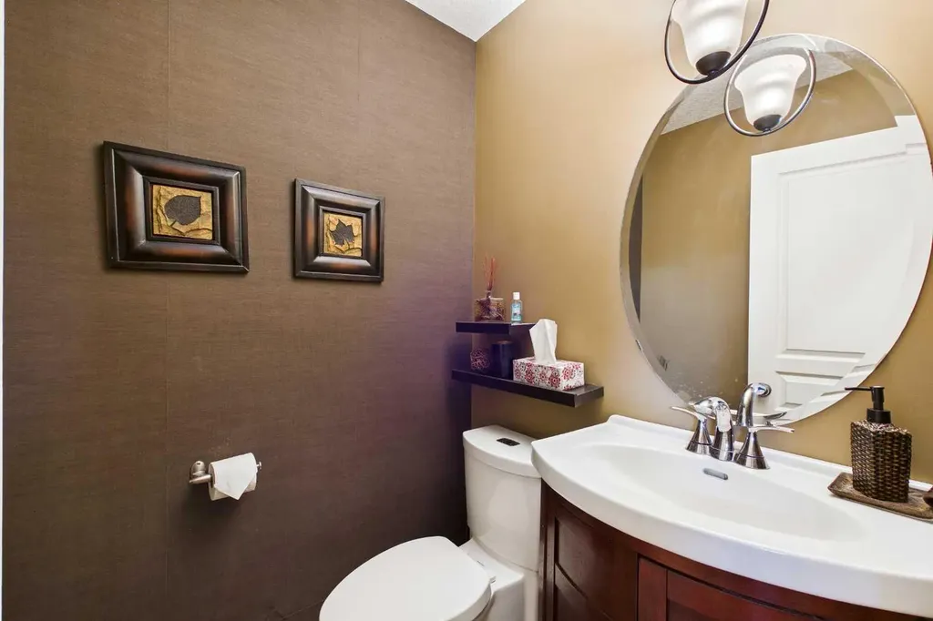39 Tuscany Glen Place NW Calgary AB T3L 2T6