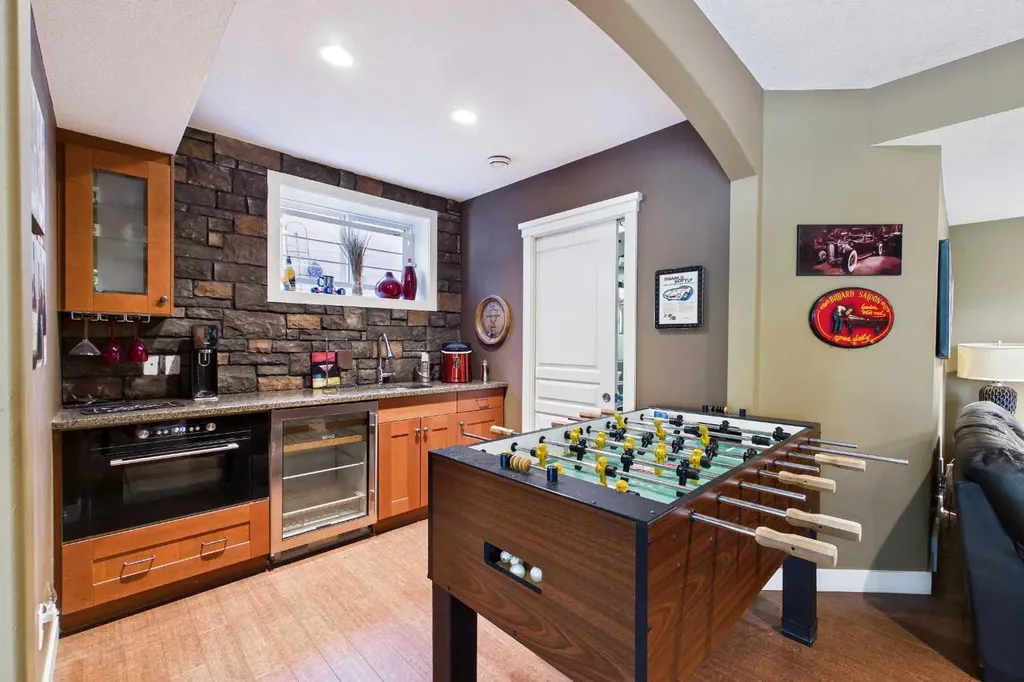 39 Tuscany Glen Place NW Calgary AB T3L 2T6