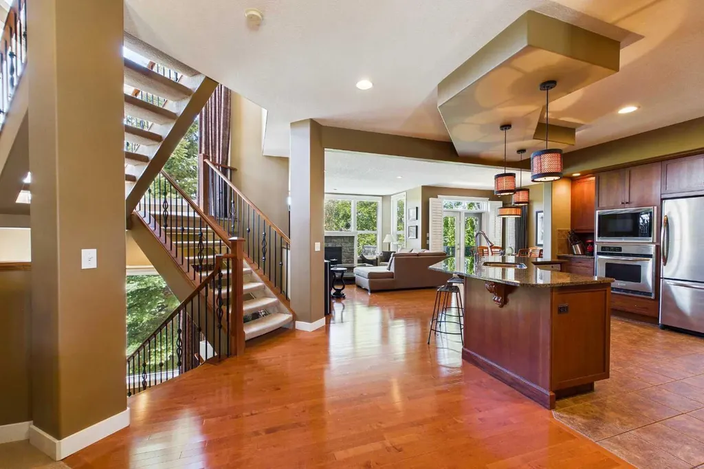 39 Tuscany Glen Place NW Calgary AB T3L 2T6
