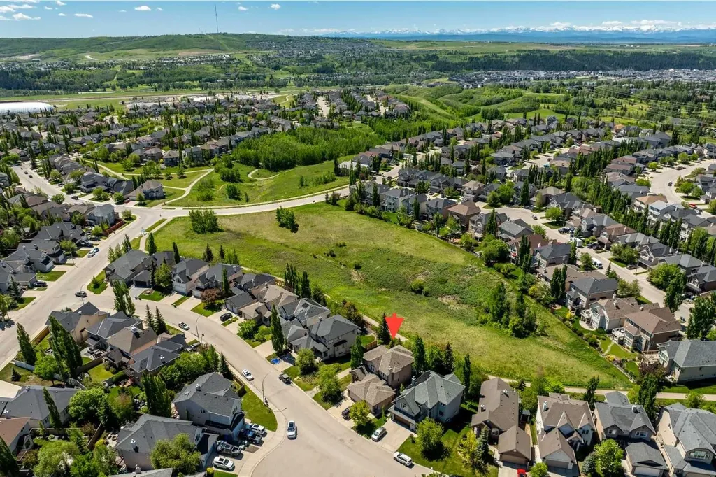 39 Tuscany Glen Place NW Calgary AB T3L 2T6