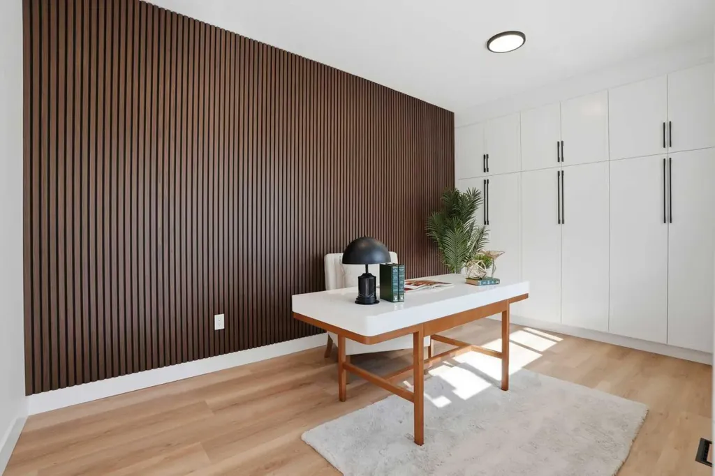 1303 87 Avenue SW Calgary AB T2V 0W2
