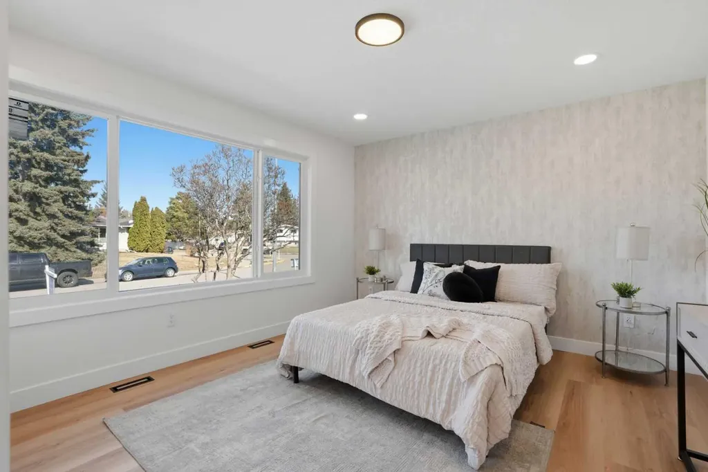 1303 87 Avenue SW Calgary AB T2V 0W2