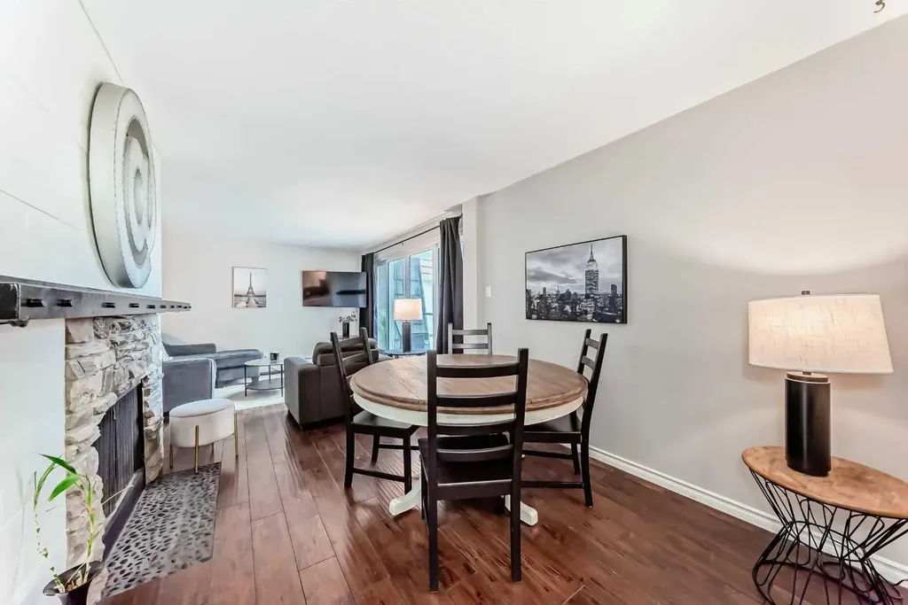 516 Cedar Crescent SW Calgary AB T3C 2Y8