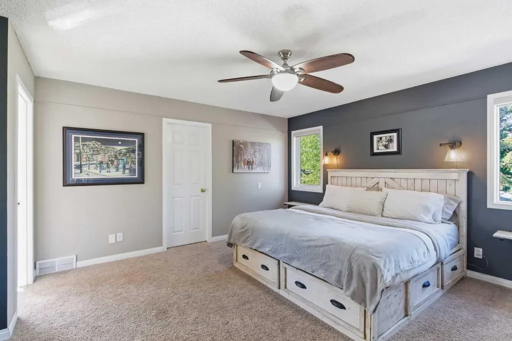 30 Mt Yamnuska Court SE Calgary AB T2Z 2Z6