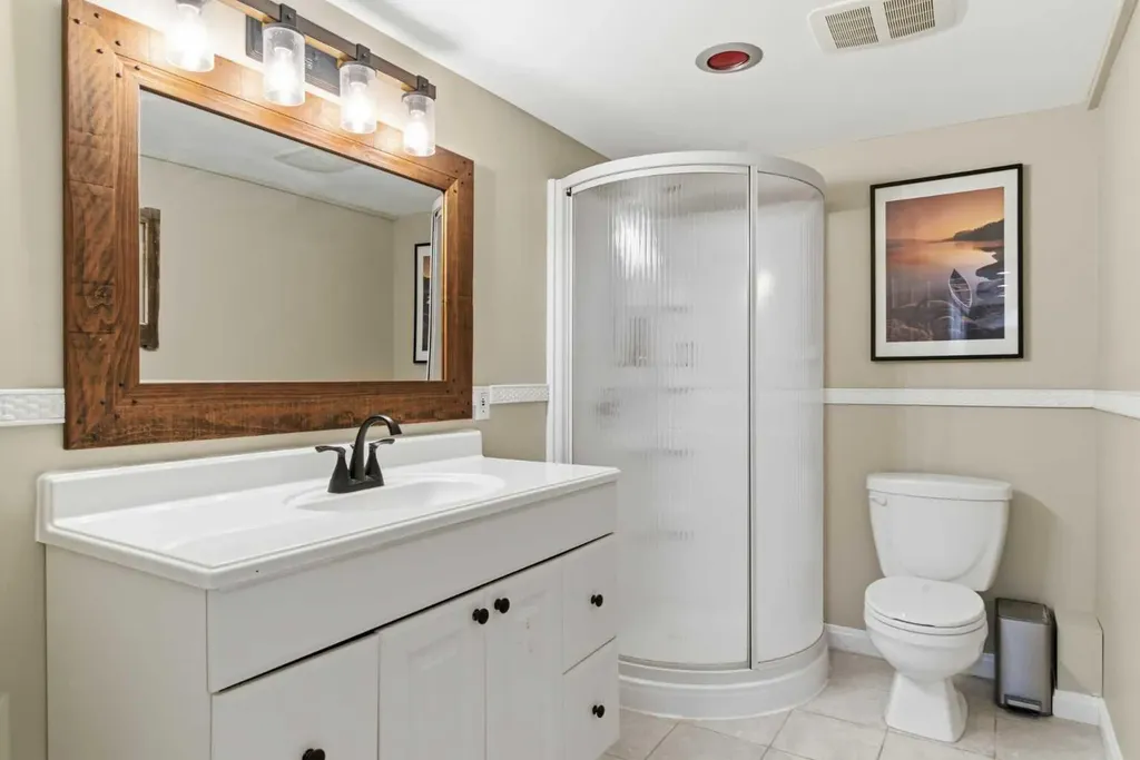 30 Mt Yamnuska Court SE Calgary AB T2Z 2Z6