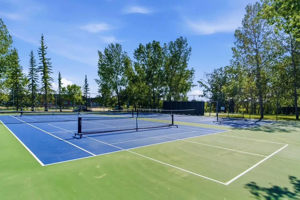30 Mt Yamnuska Court SE Calgary AB T2Z 2Z6