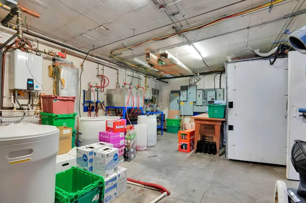 4901 Broadway Avenue Blackfalds AB T0M 0J0