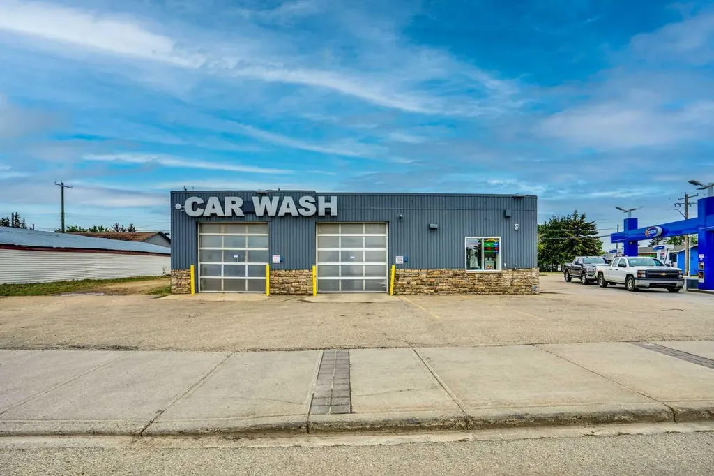 4901 Broadway Avenue Blackfalds AB T0M 0J0