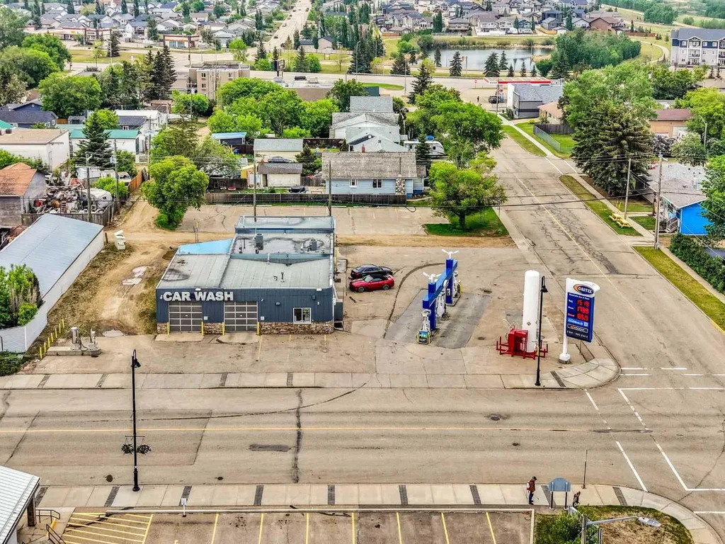 4901 Broadway Avenue Blackfalds AB T0M 0J0