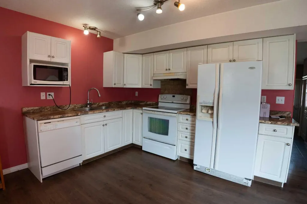 10150 121 Avenue Grande Prairie AB T8V8H2