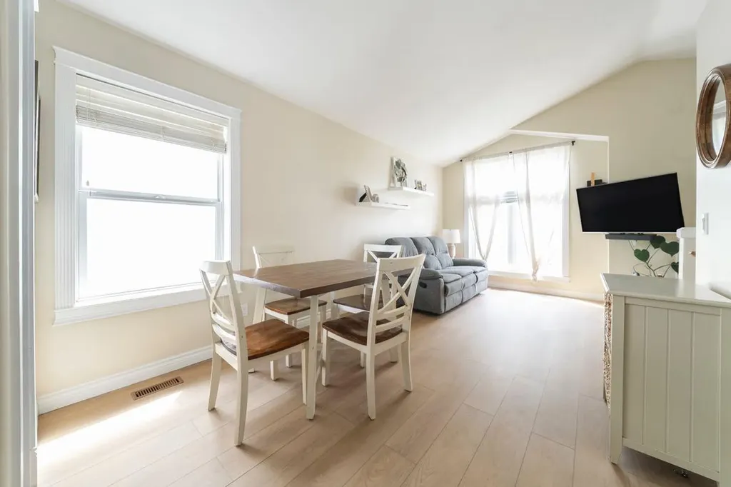 134 St. Laurent Way Fort Mcmurray AB T9K 2K2