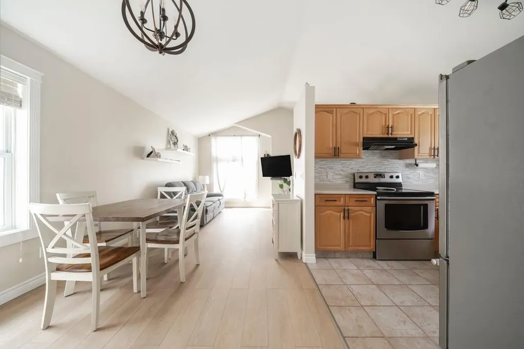 134 St. Laurent Way Fort Mcmurray AB T9K 2K2