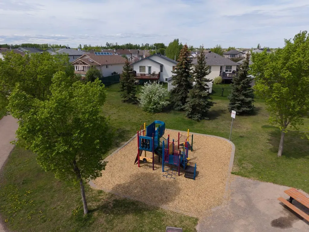 134 St. Laurent Way Fort Mcmurray AB T9K 2K2