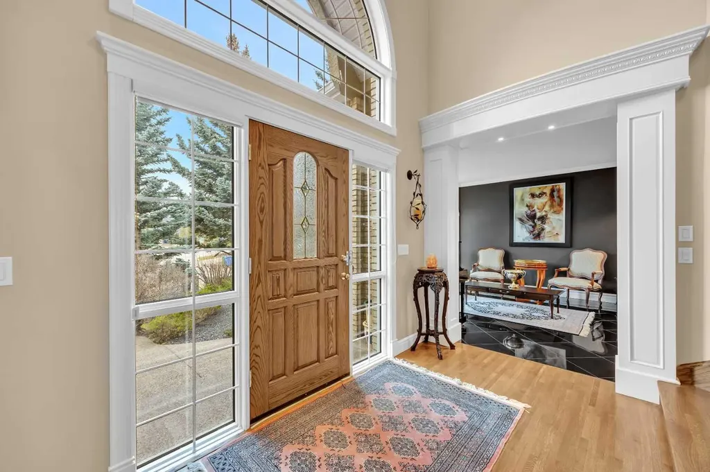 216 Evergreen Heath SW Calgary AB T2Y 3B6