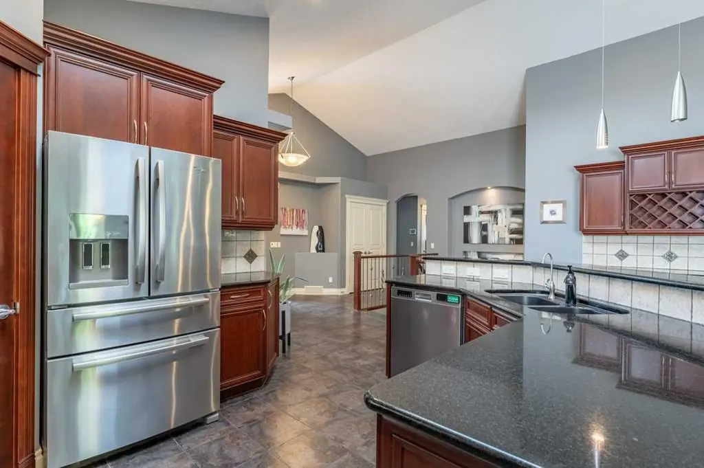 123 Valley Creek Road NW Calgary AB T3B 5W7