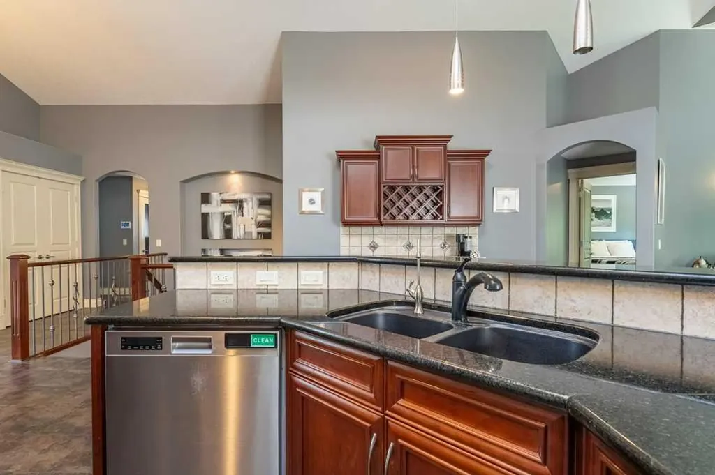 123 Valley Creek Road NW Calgary AB T3B 5W7