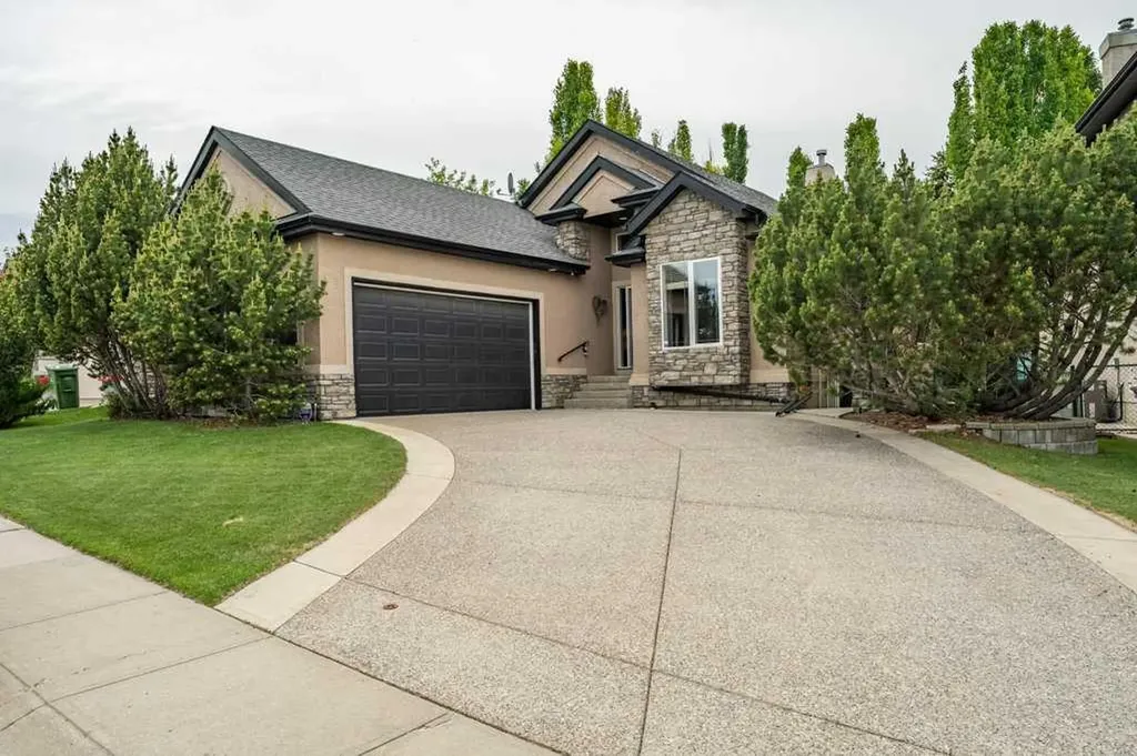 123 Valley Creek Road NW Calgary AB T3B 5W7