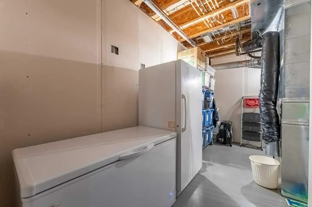123 Valley Creek Road NW Calgary AB T3B 5W7