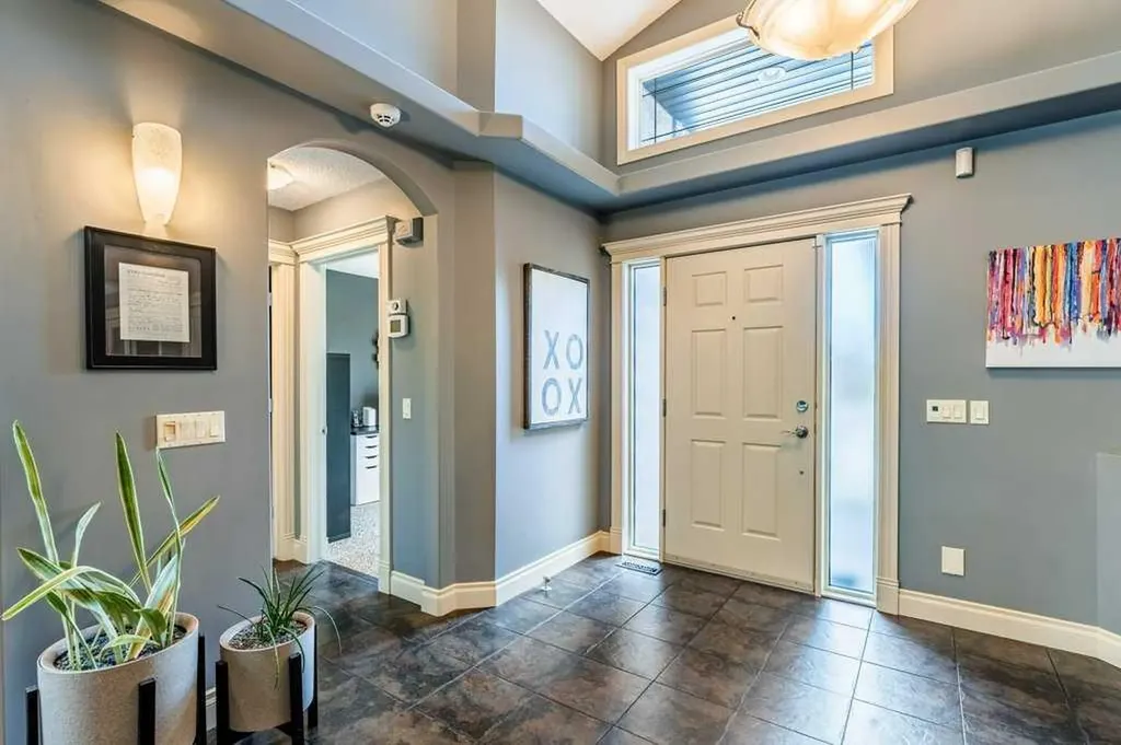123 Valley Creek Road NW Calgary AB T3B 5W7