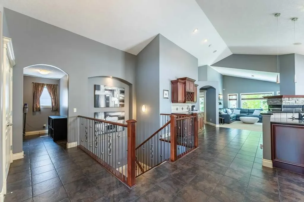 123 Valley Creek Road NW Calgary AB T3B 5W7