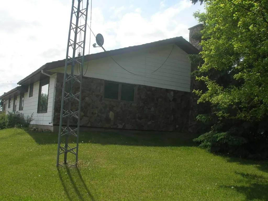 NE-35-41-3-W5 Township Road 420 Farm Rural Ponoka County AB T0C 2J0