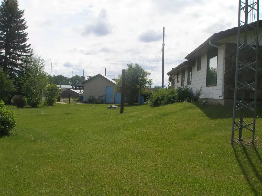 NE-35-41-3-W5 Township Road 420 Farm Rural Ponoka County AB T0C 2J0