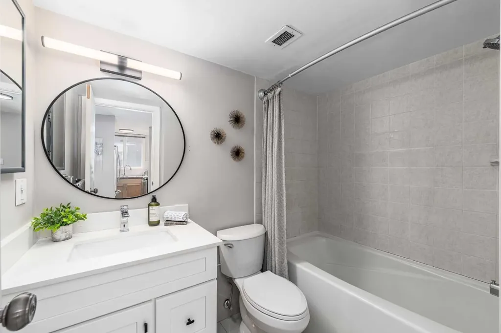 626 15 Avenue SW Calgary AB T2R 0R5