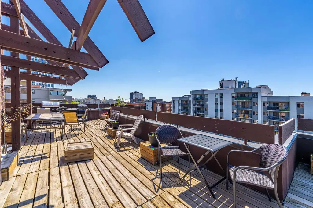 626 15 Avenue SW Calgary AB T2R 0R5