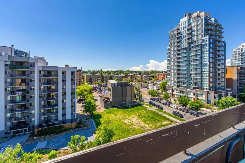 626 15 Avenue SW Calgary AB T2R 0R5