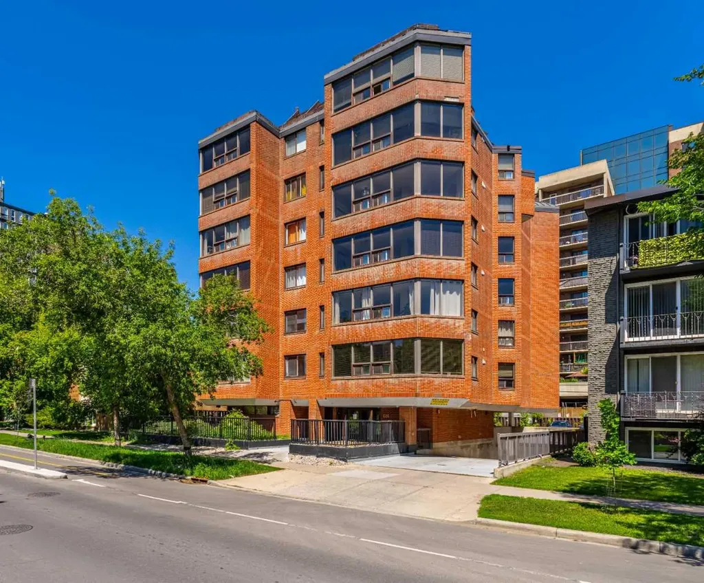 626 15 Avenue SW Calgary AB T2R 0R5
