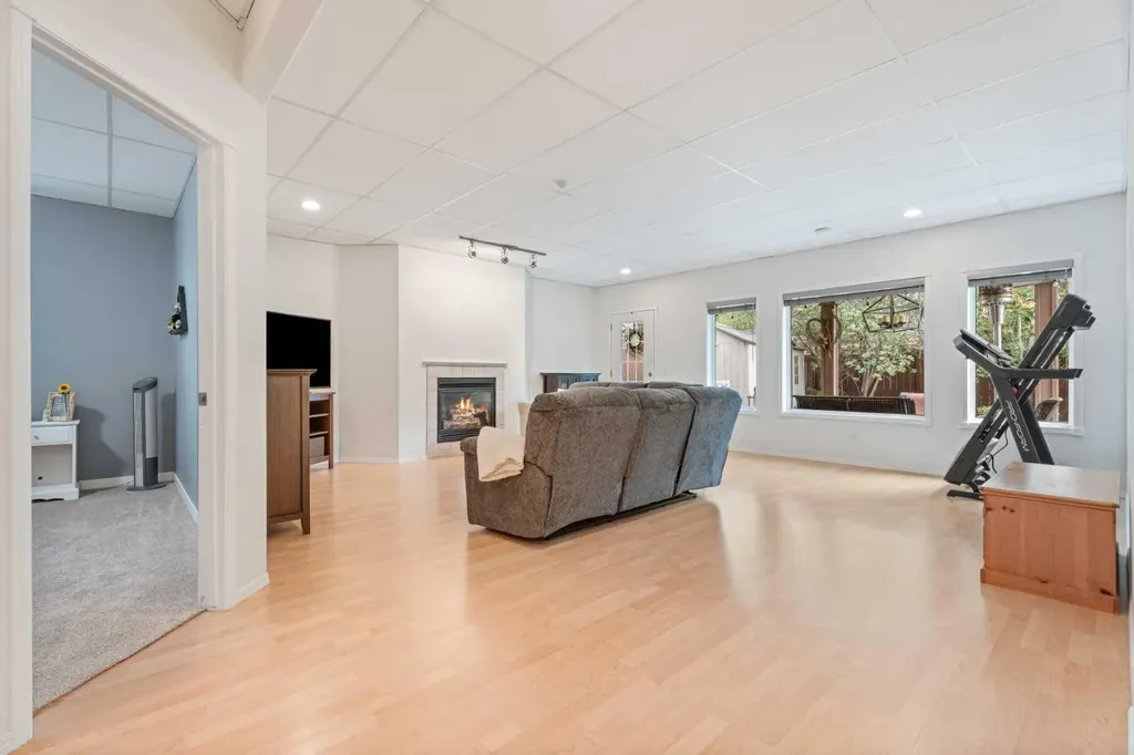 148 Cimarron Park Circle Okotoks AB T1S 2L6