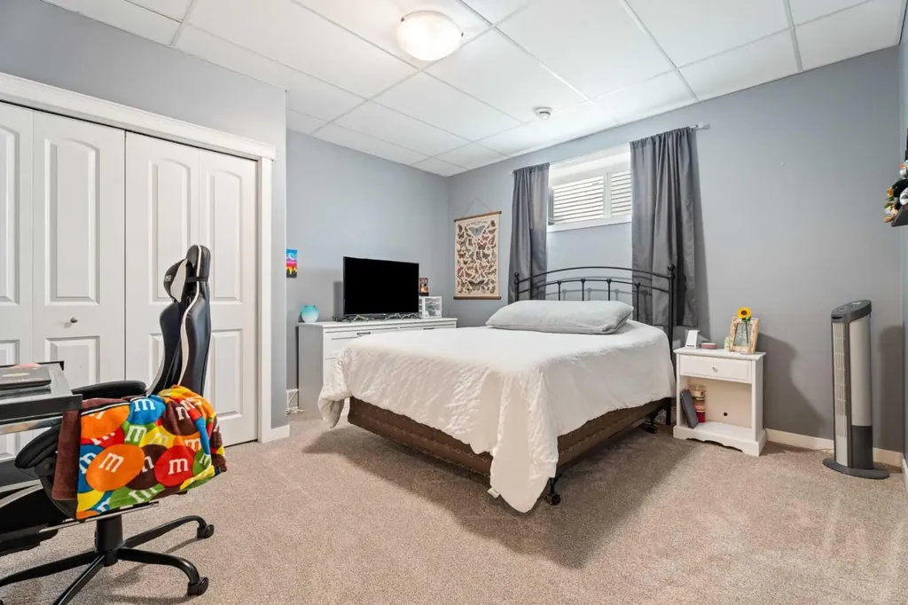 148 Cimarron Park Circle Okotoks AB T1S 2L6