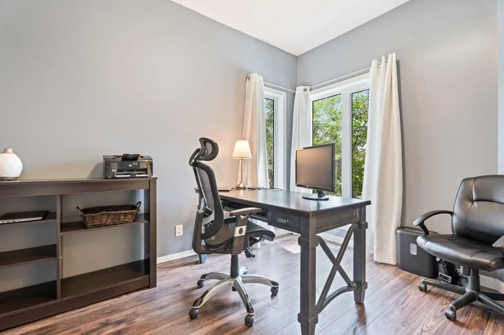 148 Cimarron Park Circle Okotoks AB T1S 2L6