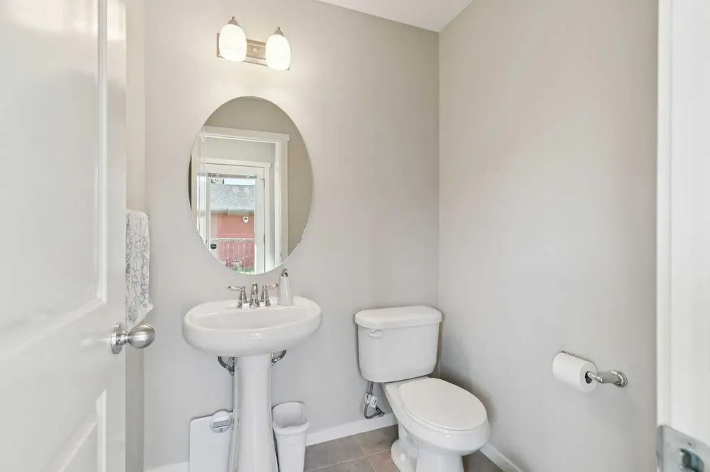 58 Walden Drive SE Calgary AB T2X2A6