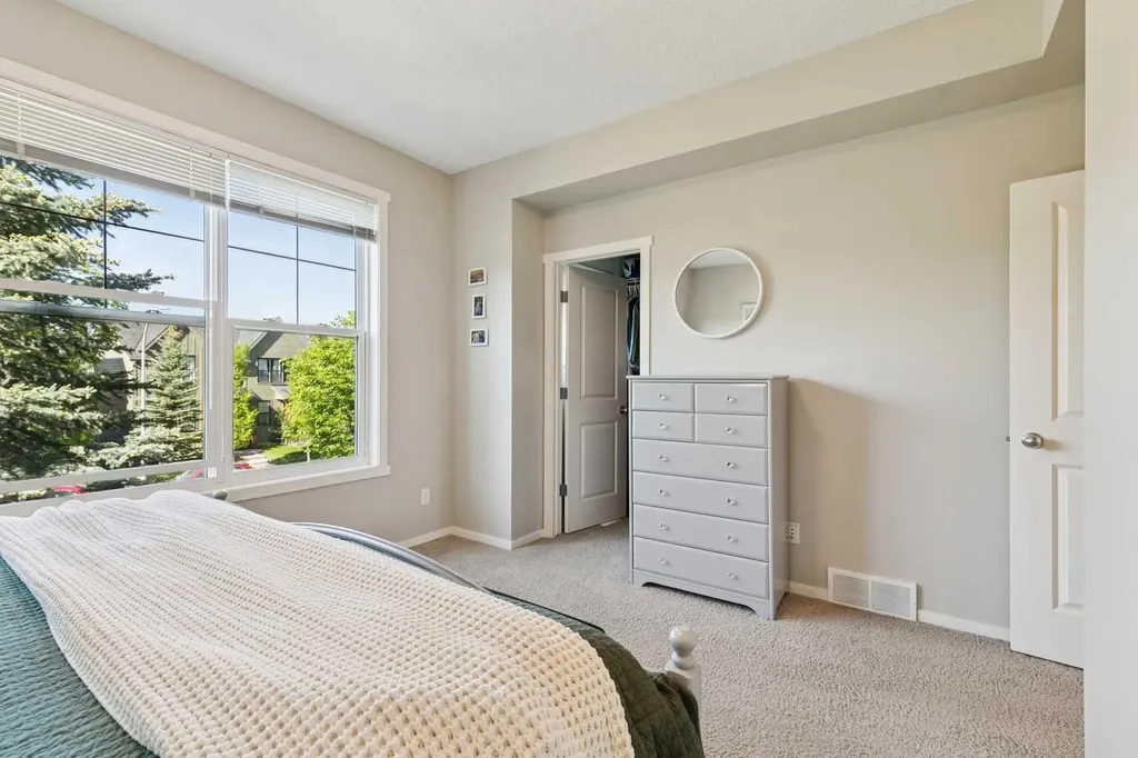 58 Walden Drive SE Calgary AB T2X2A6