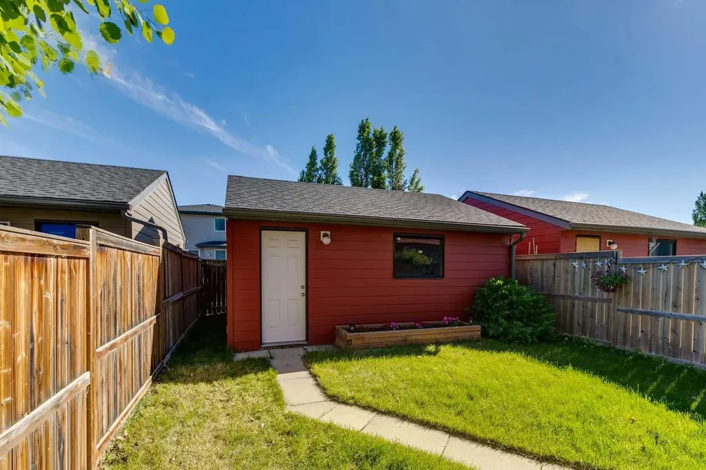 58 Walden Drive SE Calgary AB T2X2A6