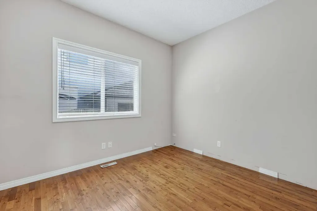 118 Invermere Drive Chestermere AB T1X 1L1