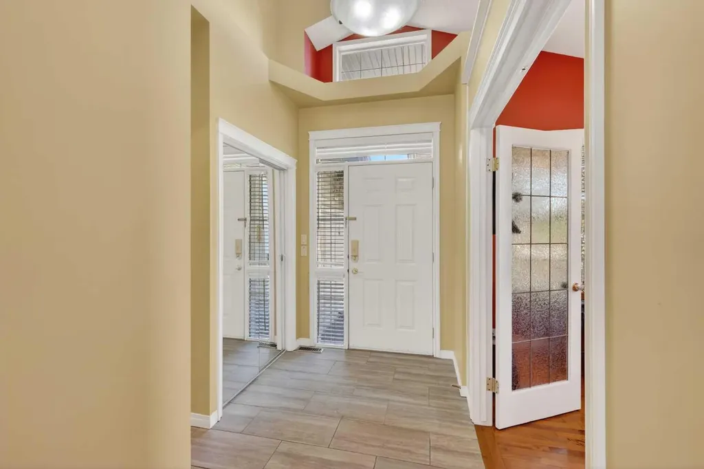 118 Invermere Drive Chestermere AB T1X 1L1