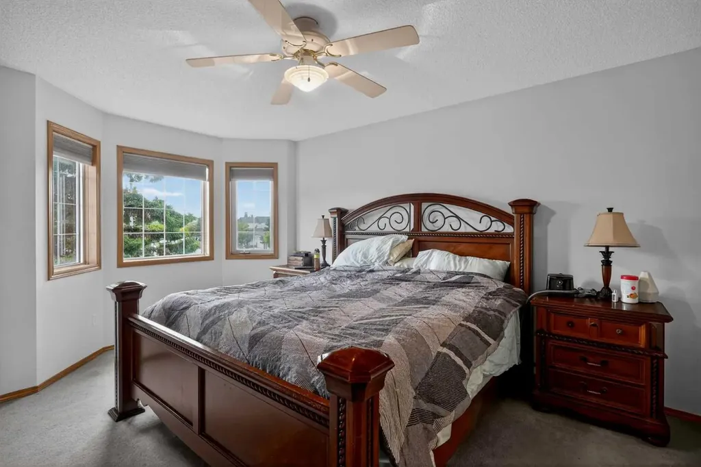 84 Hidden Spring Close NW Calgary AB T3A 5K2